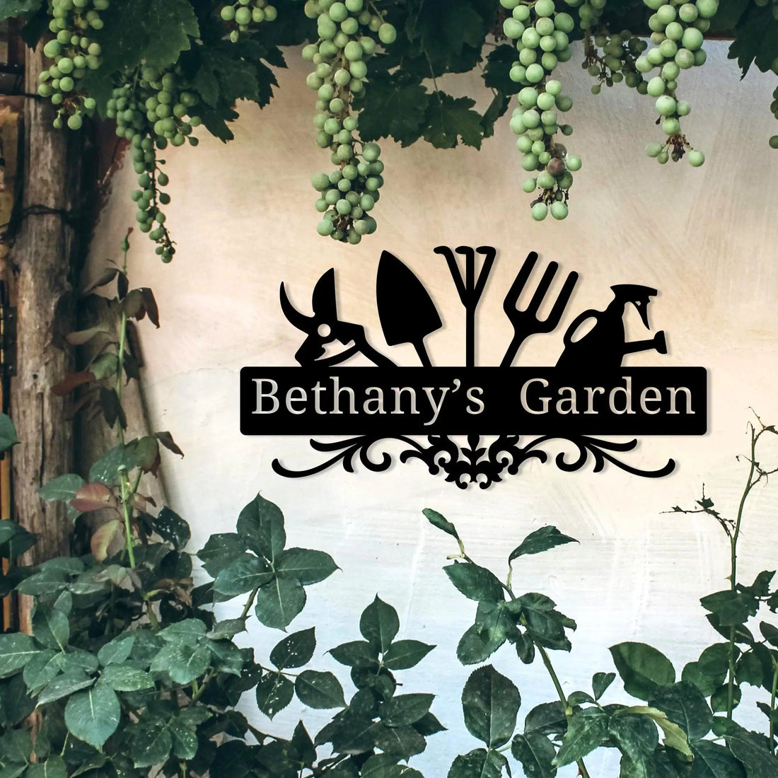 Custom Garden Hanging Sign Personalized Garden Metal Name Sign Garden Wall Art Garden Decor Gardener Gift Greenhouse Decor