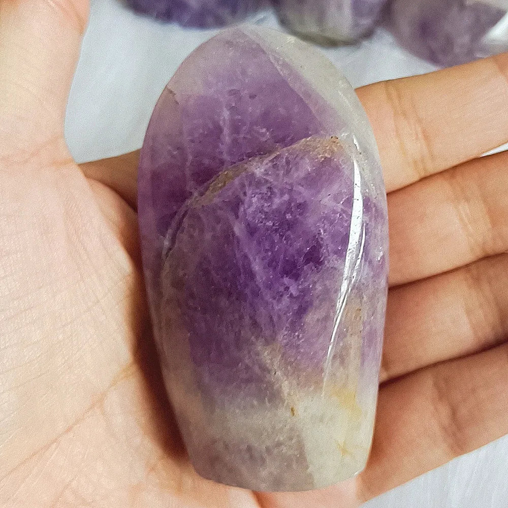 Natural Amethyst Polishing Decoration Crystal Quartz Mineral Restoration Spirit Decoration