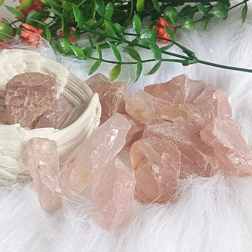Natural powder crystal raw stone quartz carving restoration home care decoration accessories