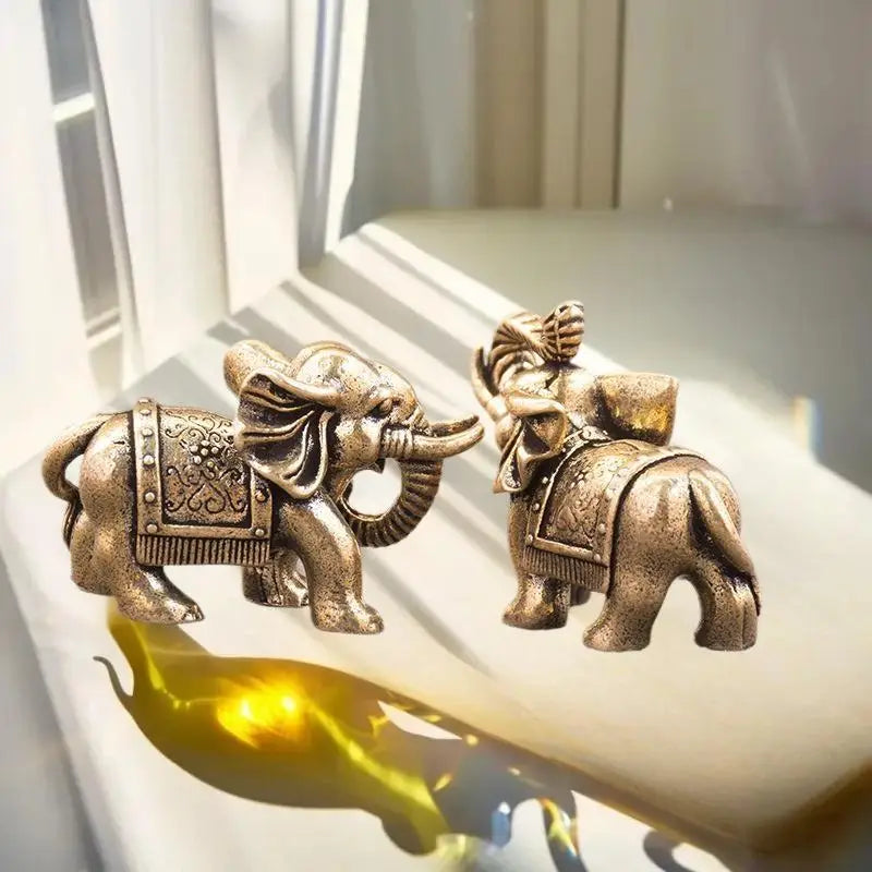 Copper Lucky Elephant Small Ornaments Brass Blessing Elephant Miniature Figurine Antique Bronze Animal Statue