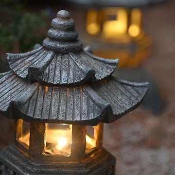 Solar LED Pagoda Lantern for Balcony Garden, Outdoor Statue Light, Chinese Resin Landscape, Decorative Lamp Ornament