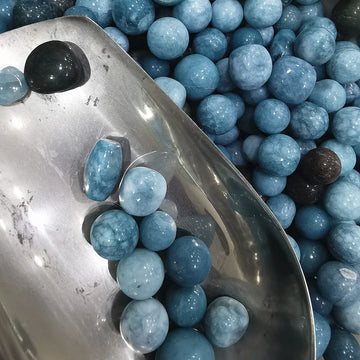 Natural Broken Sea Blue Treasure Rolling Stone Crystal Treatment Spiritual Qi Specimen Gem